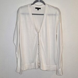 Banana Republic Women's Classic Knit White/Cream Cardigan Sweater - Size XL